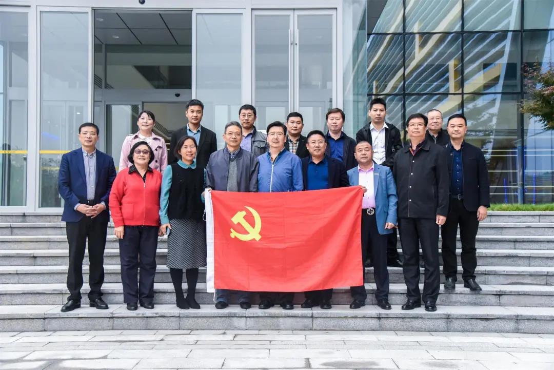 巅峰国际官网-钻营健全,你我一路成长